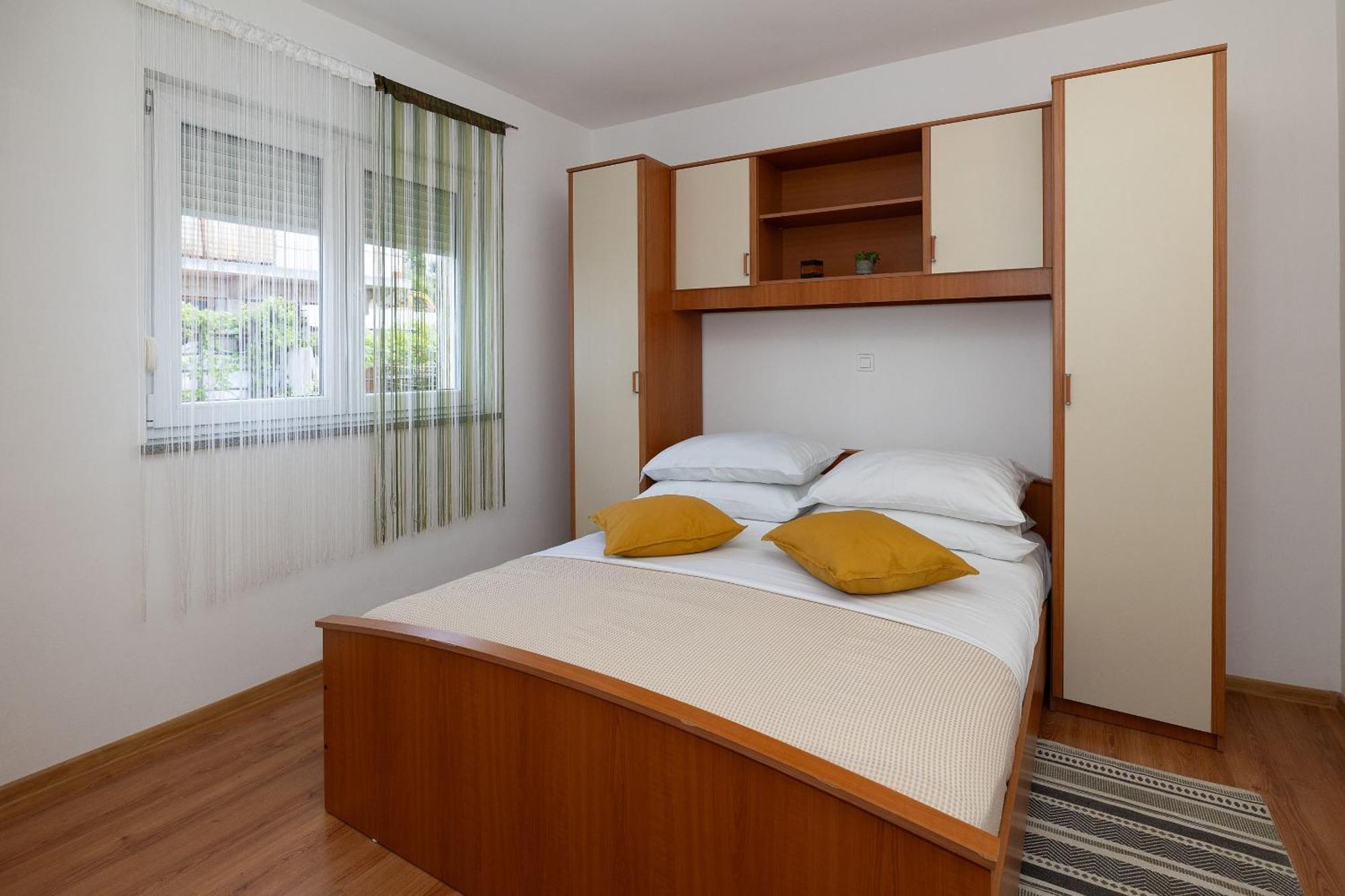 Apartments Mikanovic Crikvenica Exterior photo