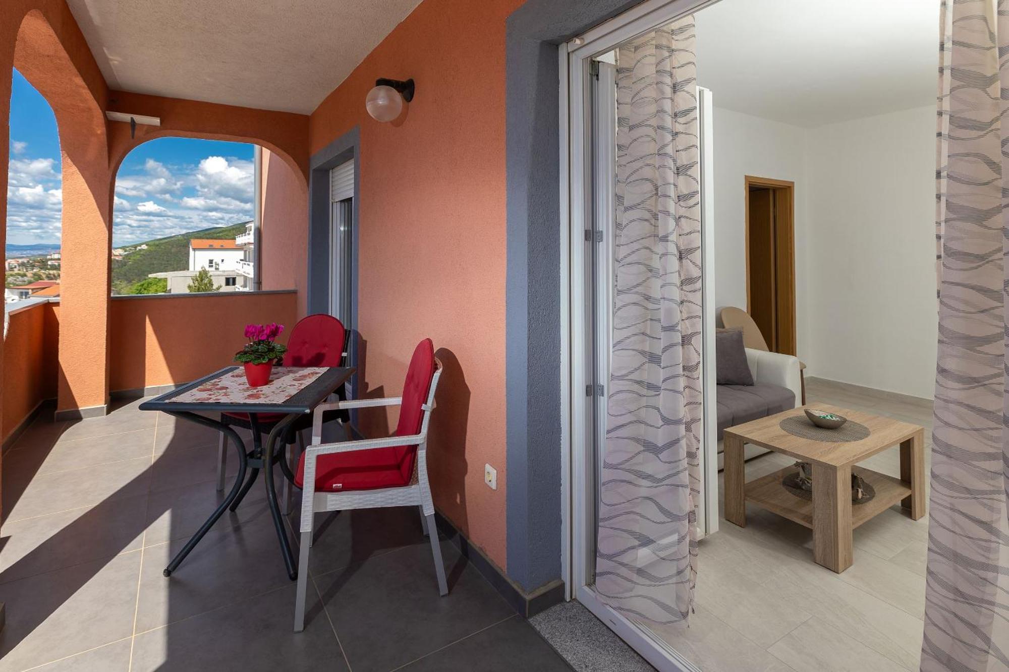 Apartments Mikanovic Crikvenica Exterior photo