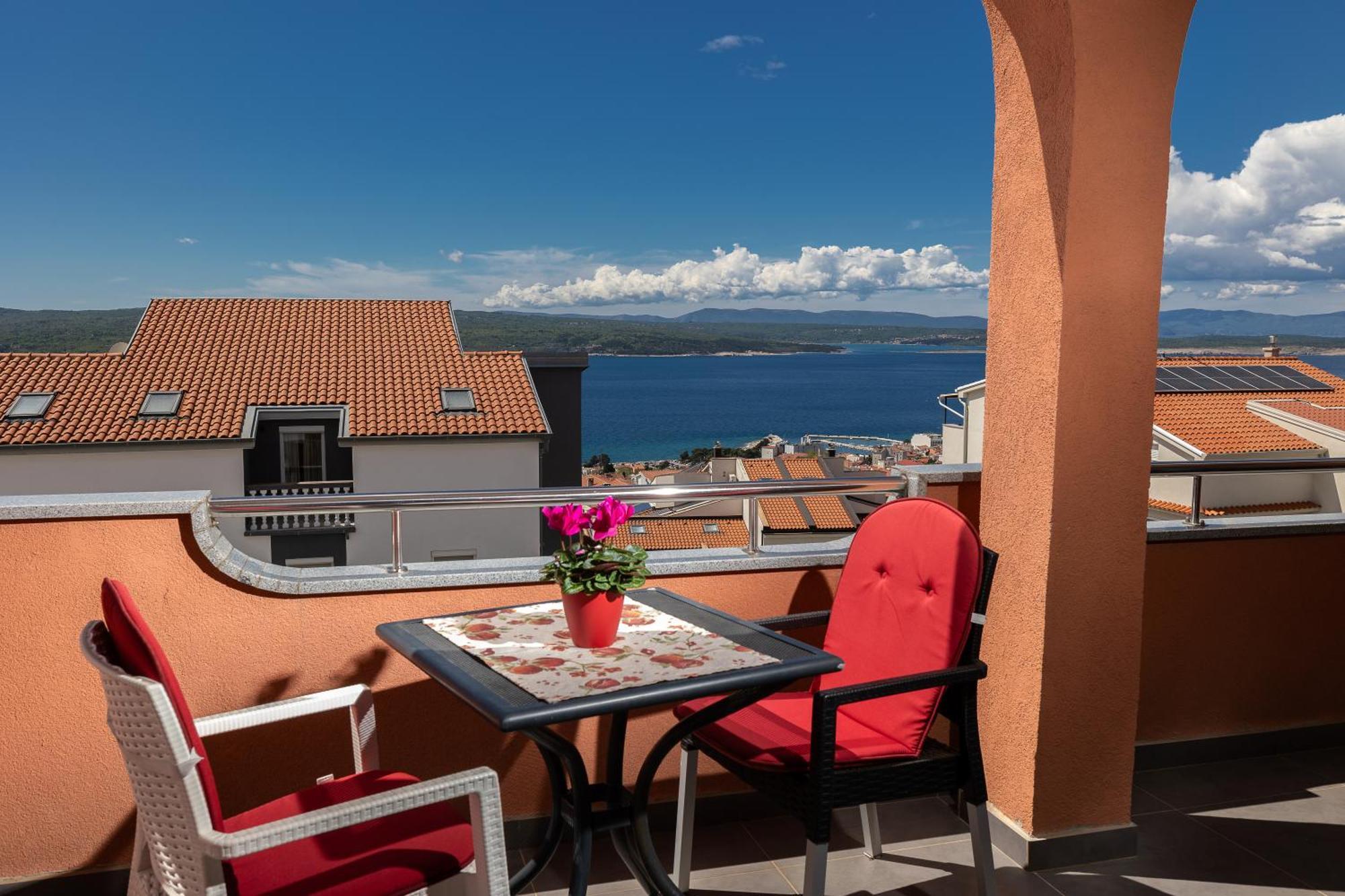 Apartments Mikanovic Crikvenica Exterior photo